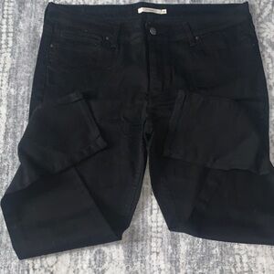 LEVI STRAUSS & CO 711 SKINNY JEANS